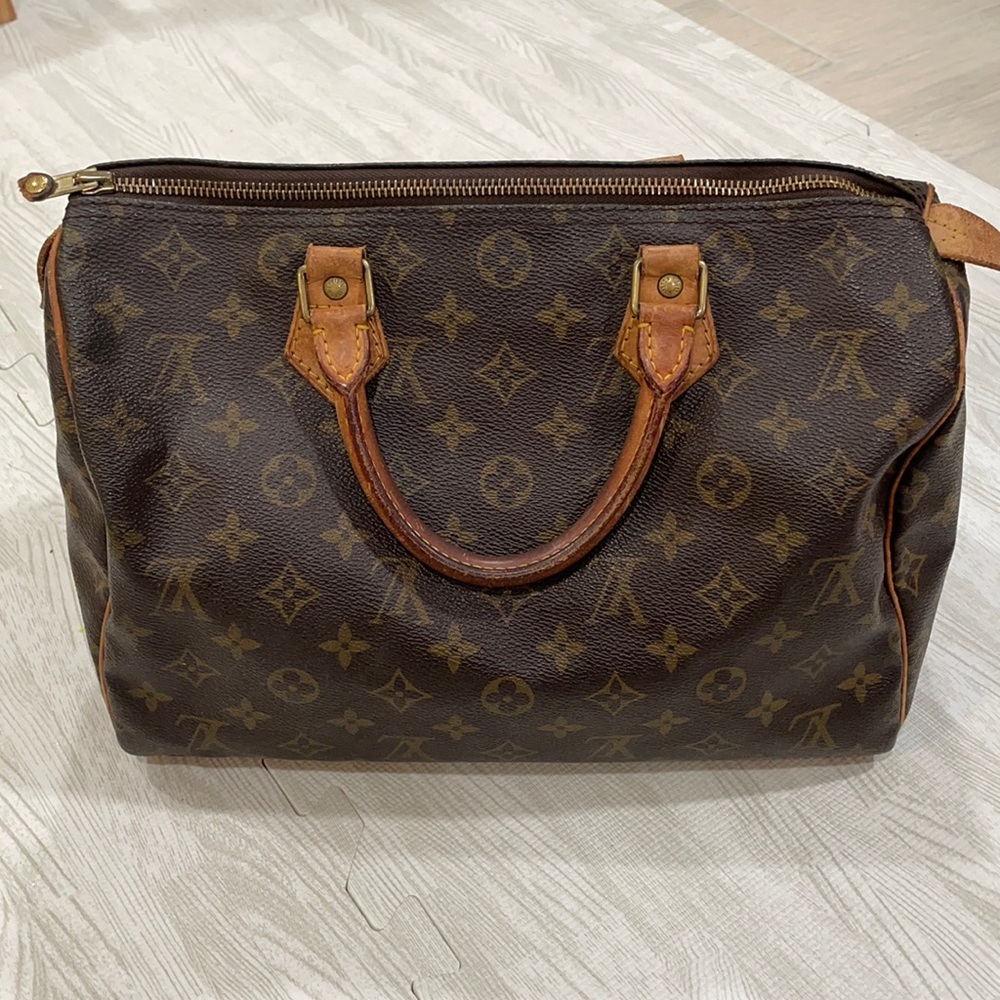 Vintage Louis Vuitton Speedy 30